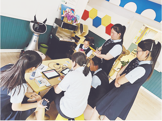 金融進(jìn)校園，服務(wù)有溫度